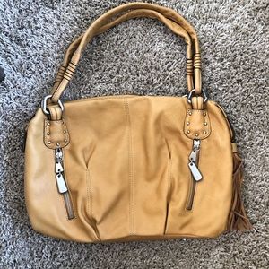 Mustard shoulder bag
